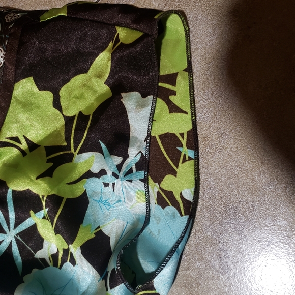 Reitmans Floral Raw Hem Blouse Top Size Large - Picture 5 of 10